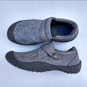 JBU Blakely Shoes
